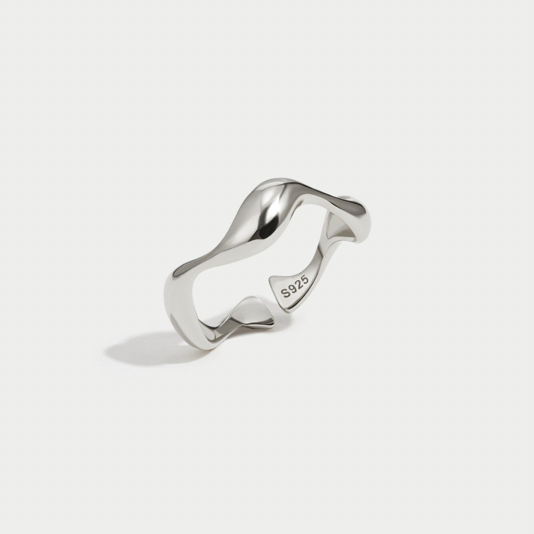 Anelli minimalisti Sussurri eleganti e sofisticati