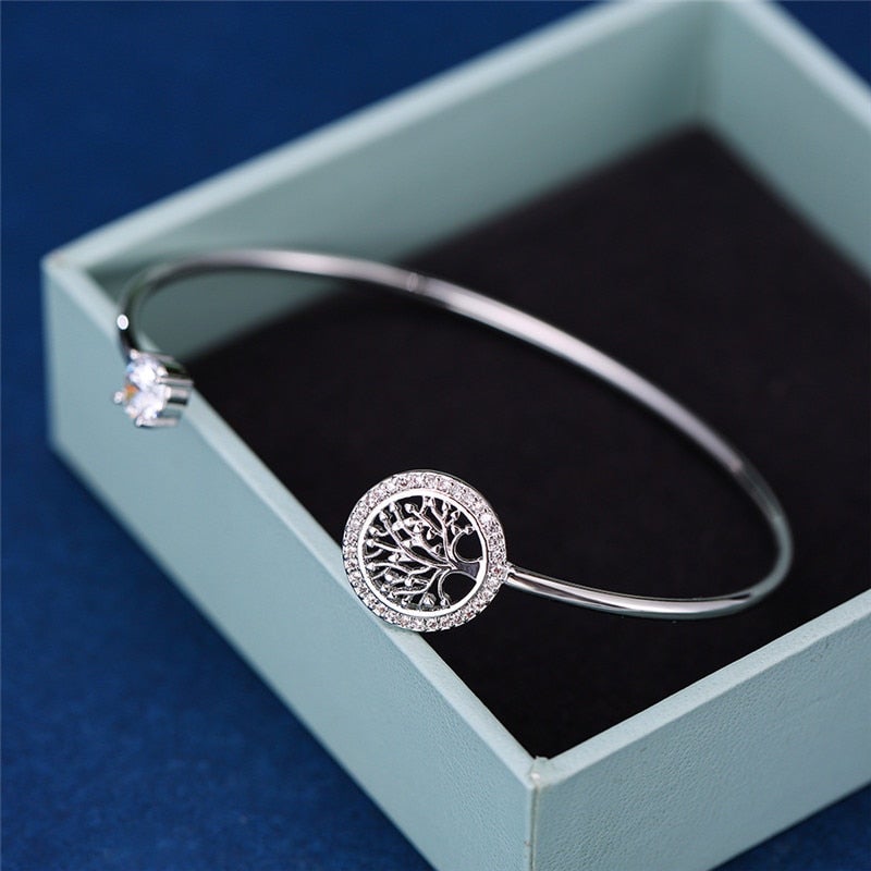 Bracciale regolabile elegante con motivo albero della vita per un look eccezionale