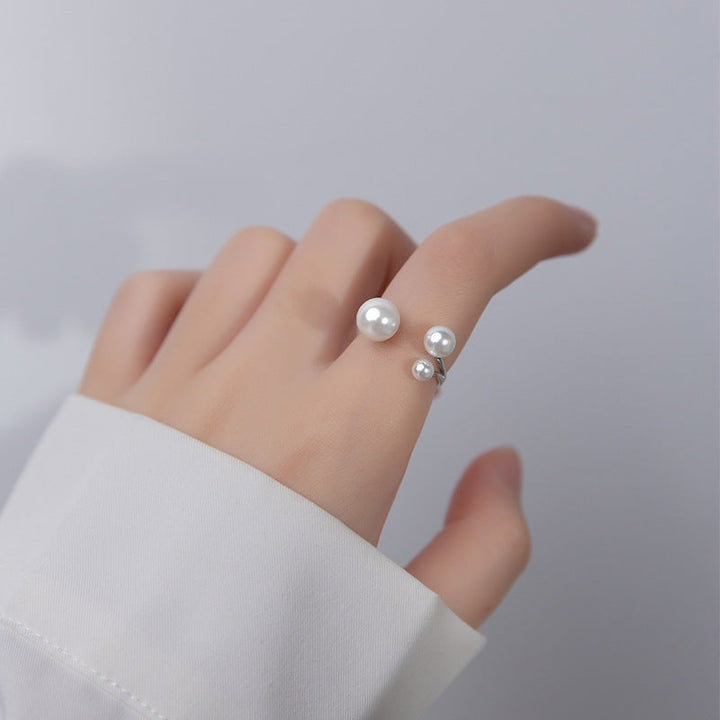 Anello regolabile a tre fessure con perla d'acqua dolce
