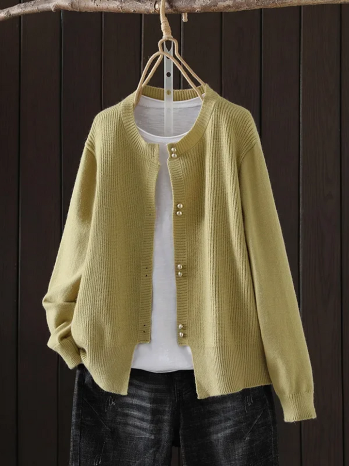 ELARA | CARDIGAN CON BOTTONI A PERLA