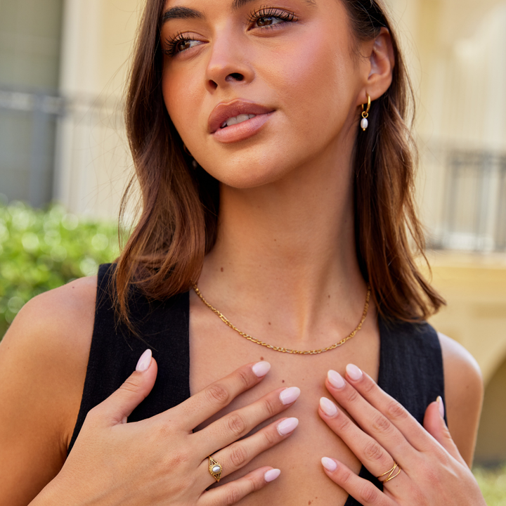 Anello Vintage Elegante con Perle
