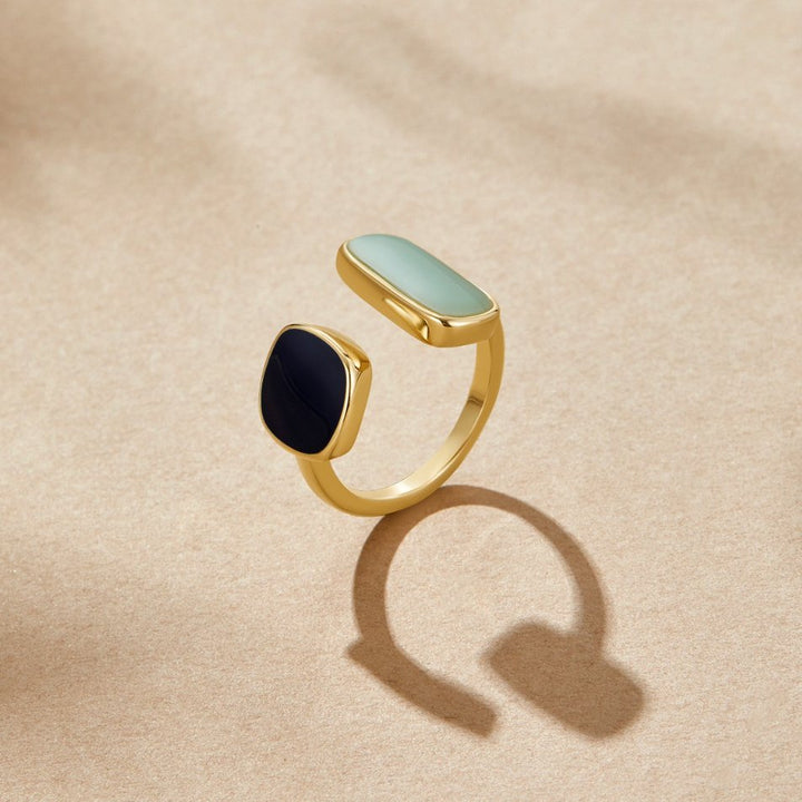 Anello Unico e Puro per uno Stile Elegante