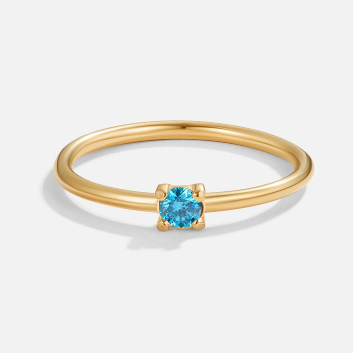 Elegante anello in oro con pietra di nascita personalizzata per un tocco unico