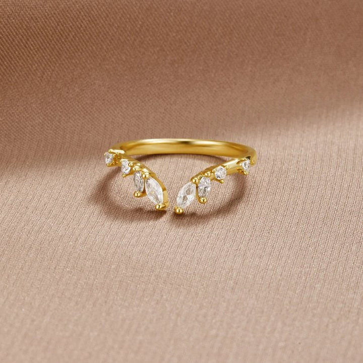Anello in cristallo Serenity Gold per una brillantezza duratura