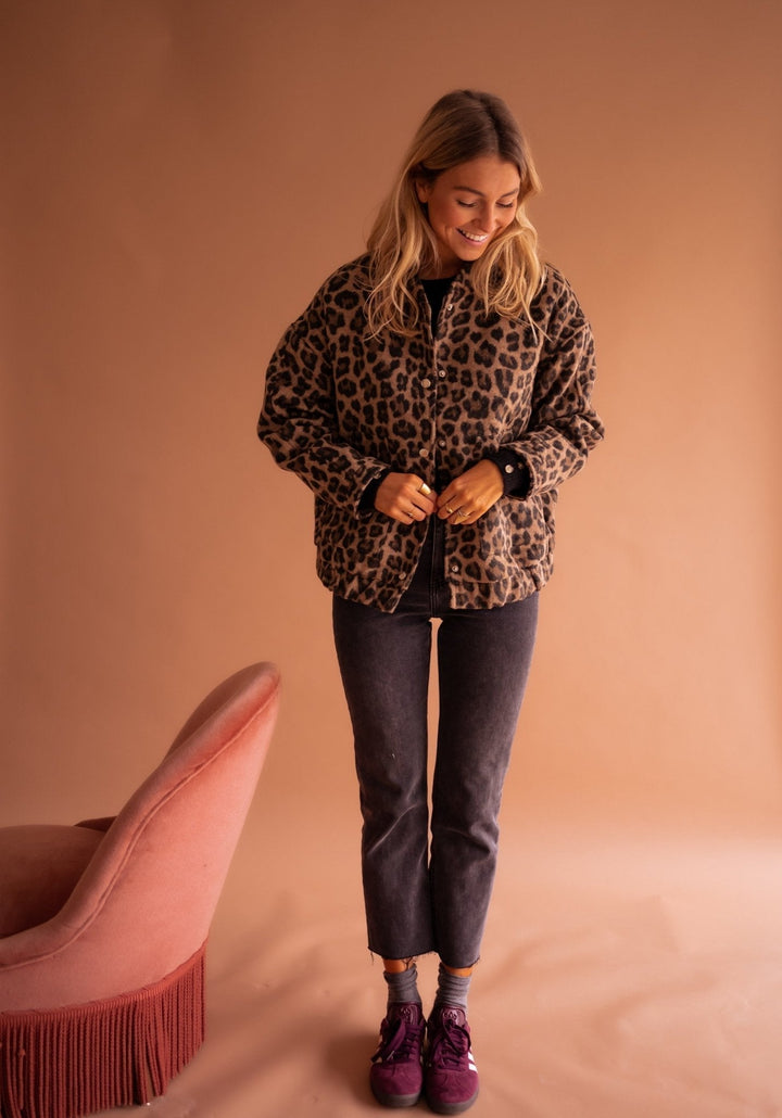 Sofia | Giacca in Stile Audace con Stampa Leopardo