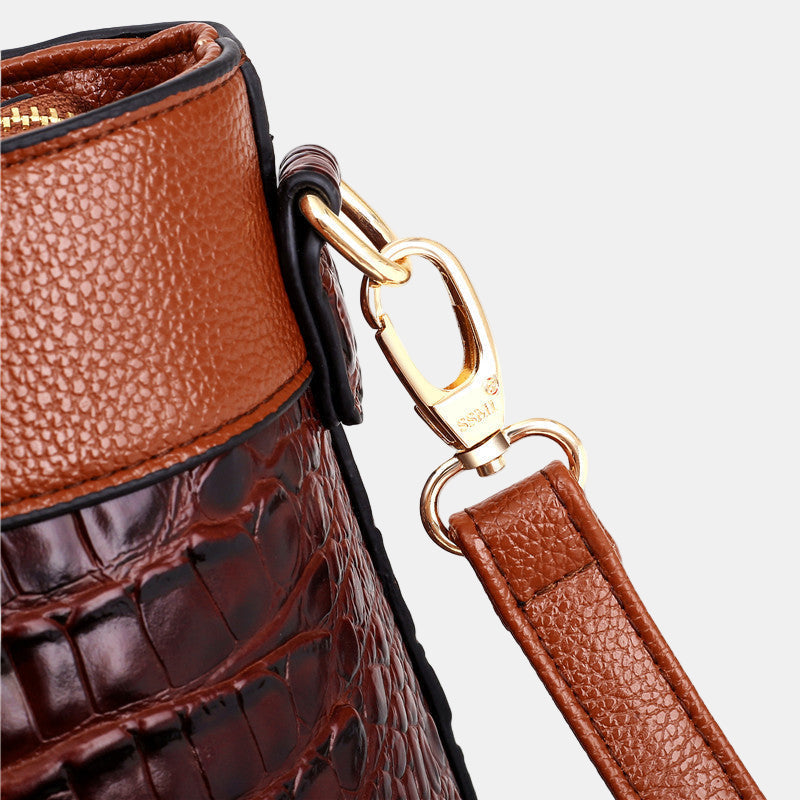 Carmina | Elegante Borsa a Mano con Pregiato Design