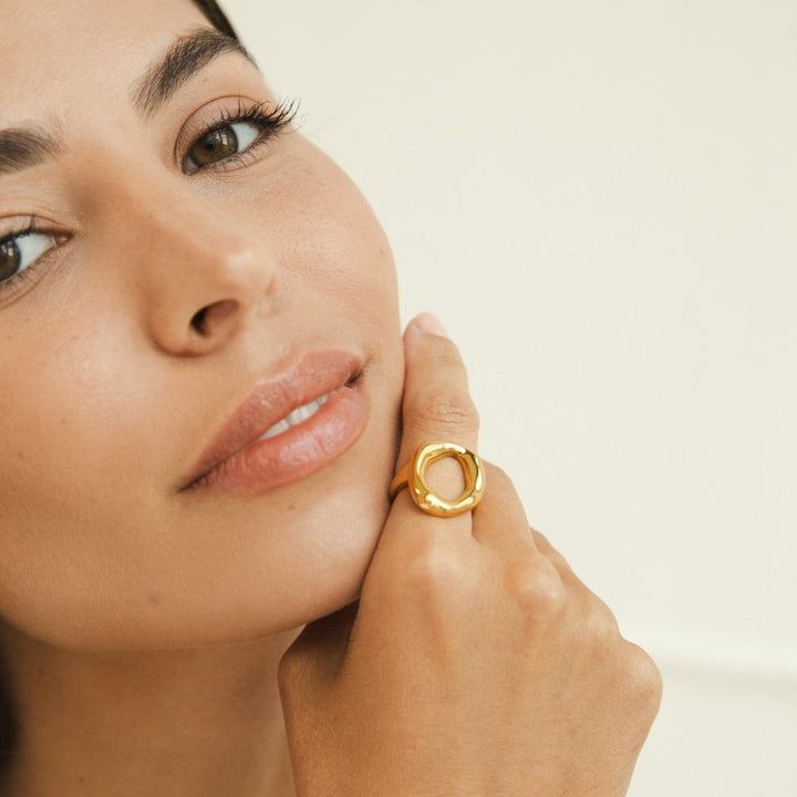 Anello in Oro 18 Carati con Passione per la Fondue Eclat