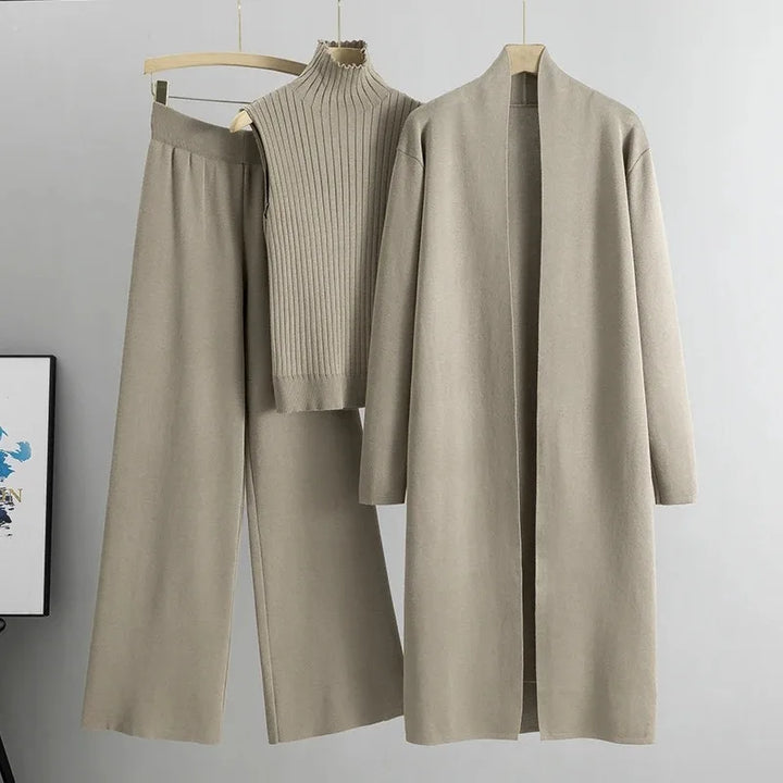 Lisa | Completo da donna in maglia a 3 pezzi con cardigan