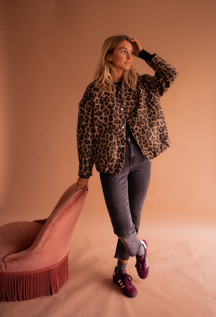 Sofia | Giacca in Stile Audace con Stampa Leopardo